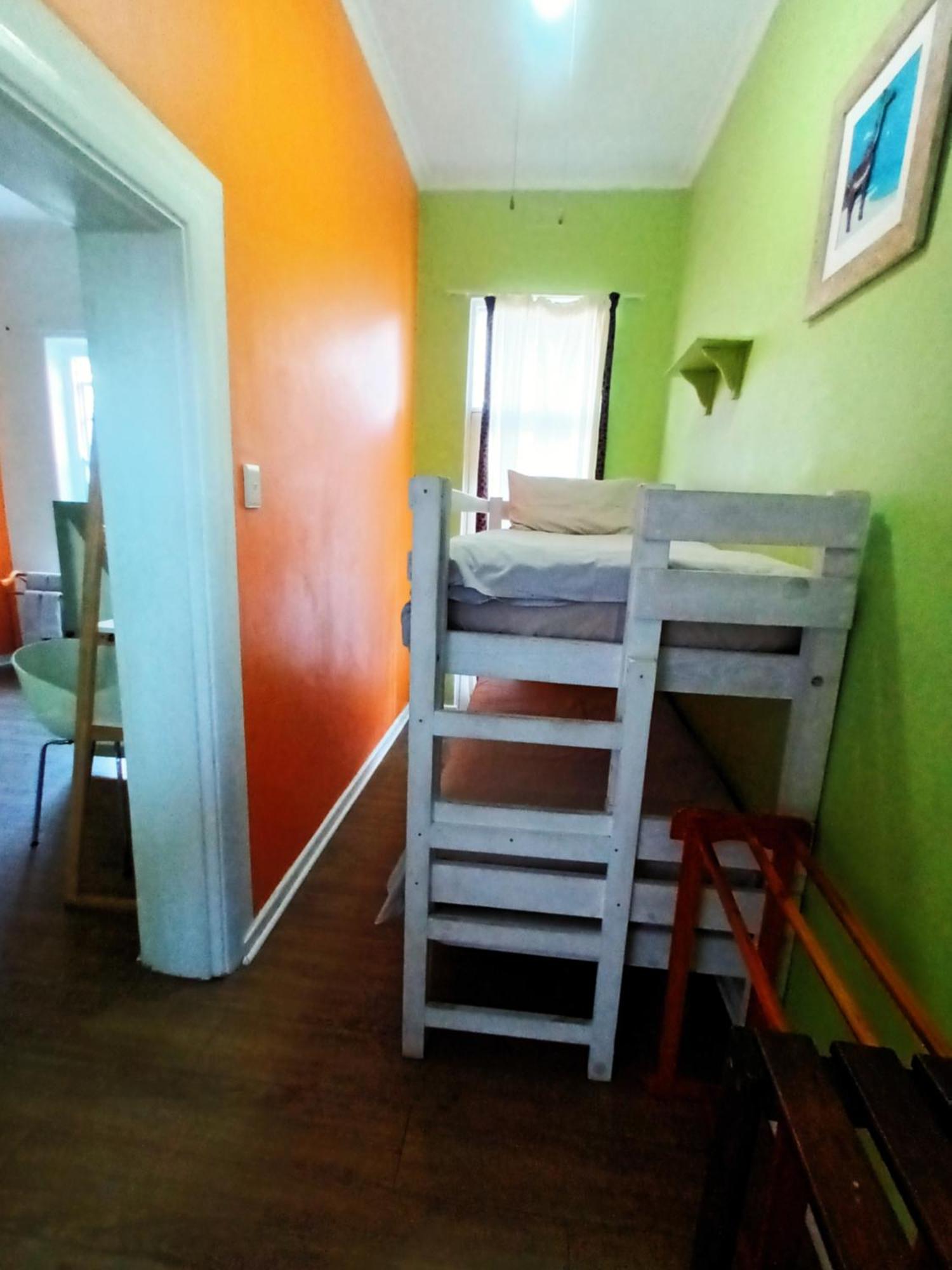 House On The Hill Hostel Кейптаун Стая снимка