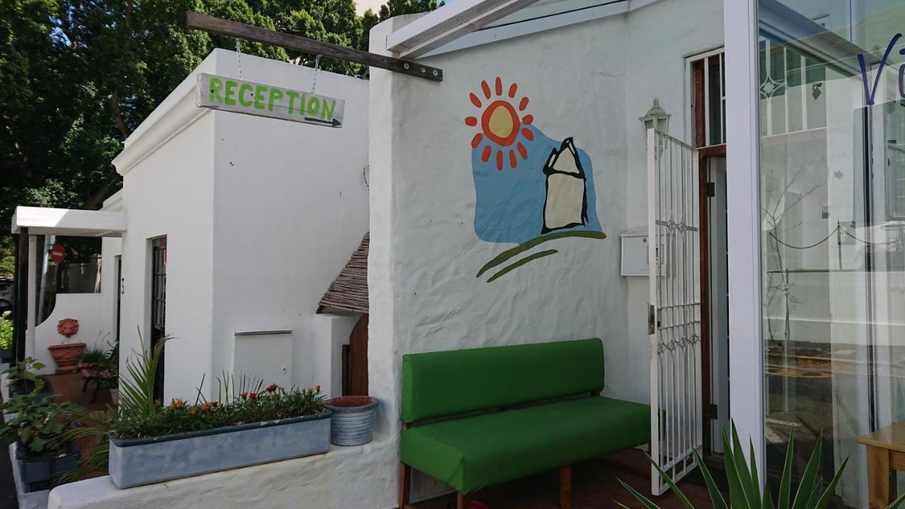 House On The Hill Hostel Кейптаун Екстериор снимка